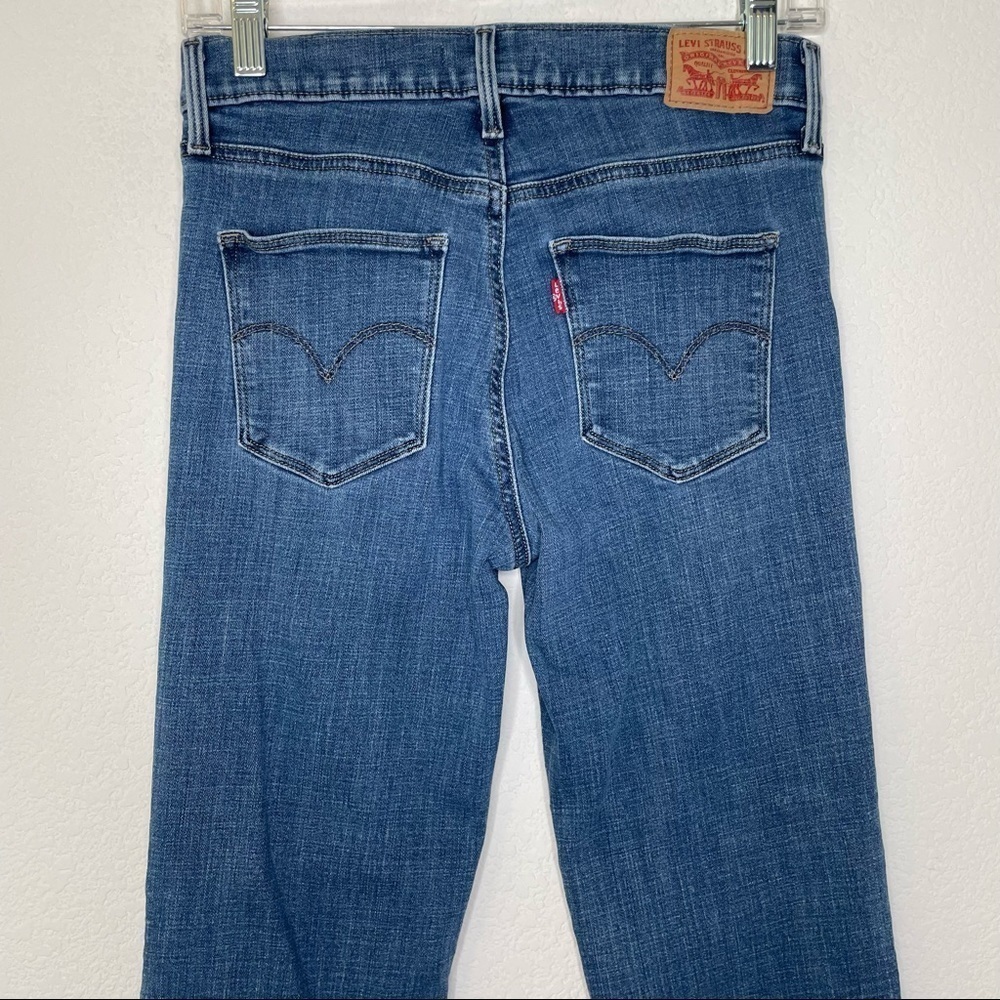 Levi’s slimming straight jeans 28 - Picture 5 of 16